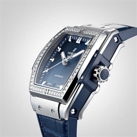 hublot big bang diamond blue|hublot big bang geneve price.